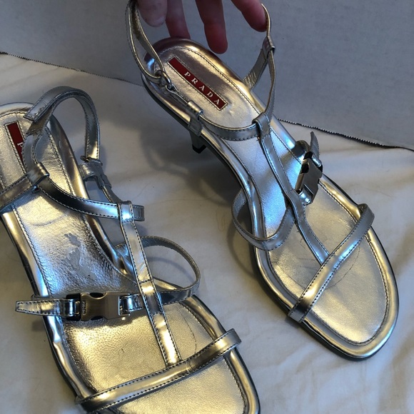 Prada silver strappy sandal heels - Picture 4 of 11
